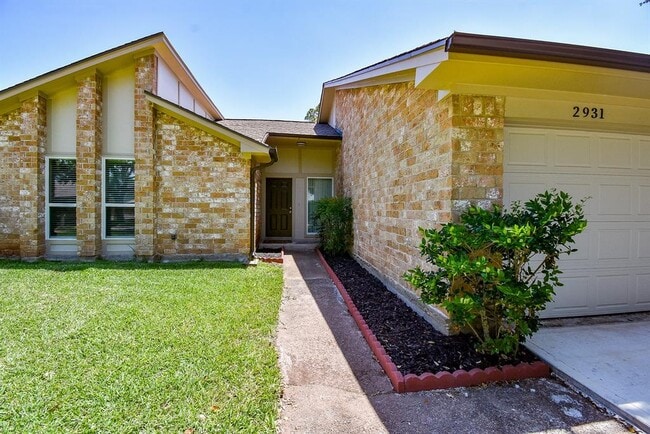 2931 Jenny Dr in Sugar Land, TX - Foto de edificio - Building Photo
