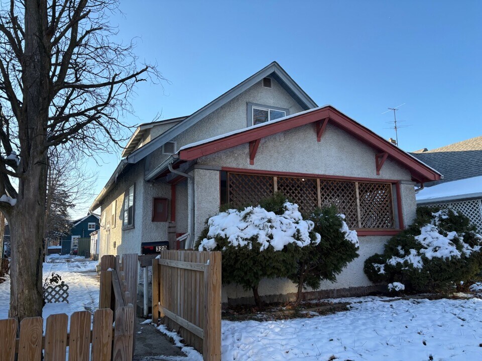 320 N Colorado Ave in Indianapolis, IN - Building Photo