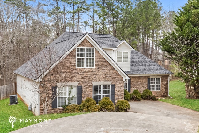 4017 River Garden Cir in Covington, GA - Foto de edificio - Building Photo