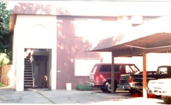 436 Humboldt St in Santa Rosa, CA - Building Photo
