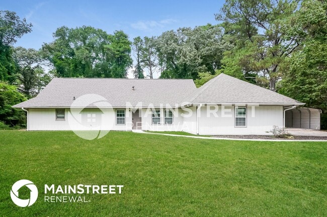 property at 2242 Marion Ln