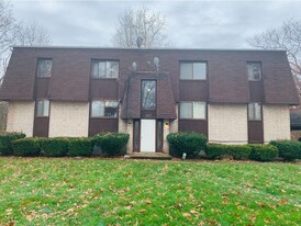 Timber Court Apartments