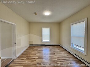 57 Bishop Allen Dr in Cambridge, MA - Building Photo - Building Photo