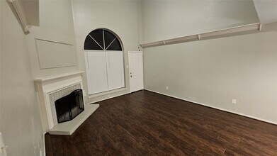 3602 Red Fir Dr in Houston, TX - Building Photo - Building Photo