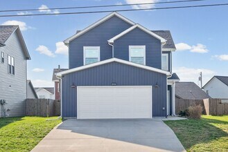 206 Copeland Rd in Clarksville, TN - Building Photo - Building Photo