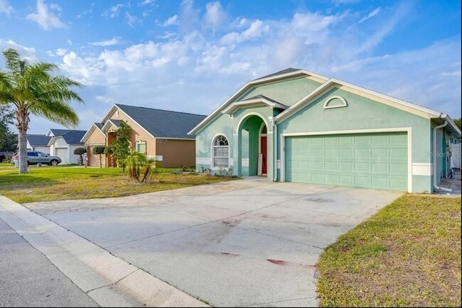 739 Delancey Dr in Davenport, FL - Building Photo - Building Photo