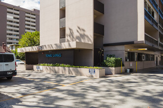 Kinau Lanais in Honolulu, HI - Foto de edificio - Building Photo