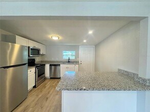 248 Avenue L NE in Winter Haven, FL - Building Photo - Building Photo
