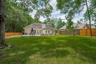 2405 Chantilly Ln in Conroe, TX - Building Photo - Building Photo