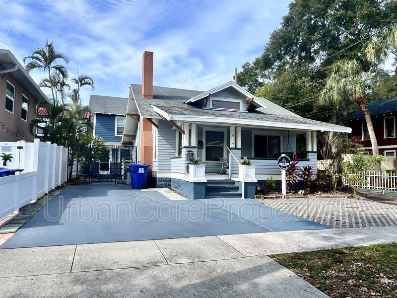 1214 3rd St N in St. Petersburg, FL - Building Photo