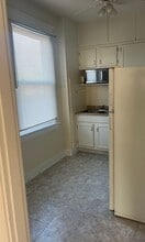 3943 Glenmore Ave in Cincinnati, OH - Building Photo - Building Photo