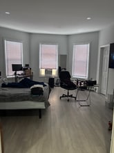 49 Dukes St, Unit 2nd floor in Kearny, NJ - Foto de edificio - Building Photo