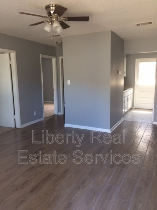 116 Mattie St in Hinesville, GA - Building Photo - Building Photo