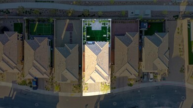 754 Rogue Wave Street in Las Vegas, NV - Building Photo - Building Photo