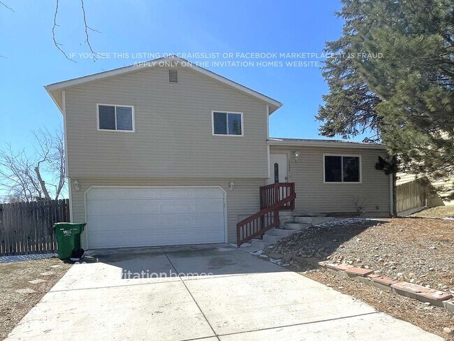 property at 19090 E Columbia Pl