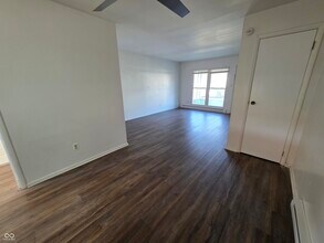 3809 Biscayne Rd in Indianapolis, IN - Building Photo - Building Photo