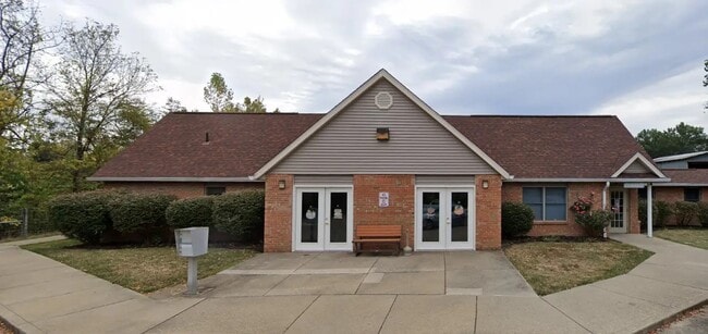679 S Main St in Georgetown, OH - Building Photo - Building Photo
