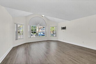 2009 Royal Bay Blvd in Kissimmee, FL - Building Photo - Building Photo
