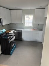 530 S 18th St, Unit B in Newark, NJ - Building Photo - Building Photo