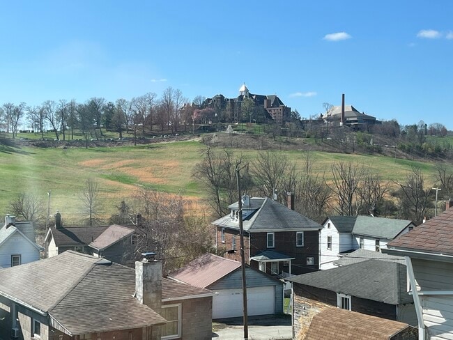 334 Concord Ave, Unit Apt. A, Unit Apt. A