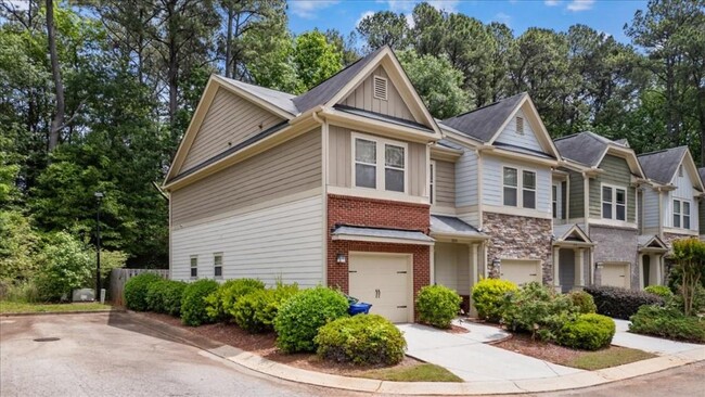 property at 3308 Erin Cir