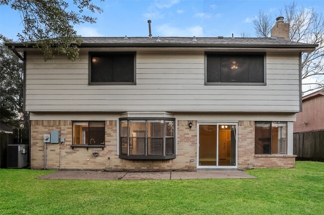 15518 4 Leaf Dr in Houston, TX - Building Photo - Building Photo