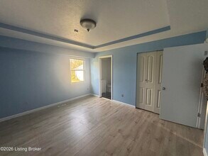 8409 Damascus Cir in Louisville, KY - Building Photo - Building Photo