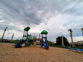 77 Nine Iron Dr in Davenport, FL - Building Photo - Building Photo