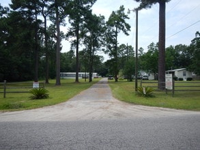 233 Frankie Ln in Ladson, SC - Building Photo - Building Photo