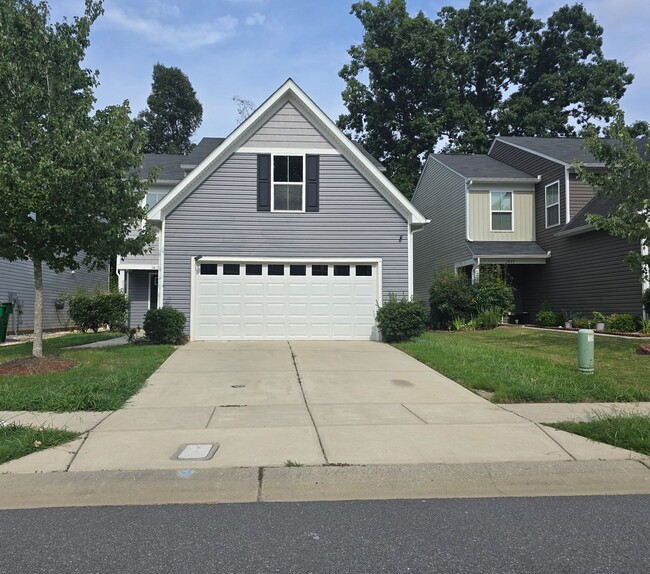 1816 Hooper Court