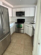 10220 SW 77th Ct in Miami, FL - Building Photo - Building Photo