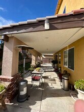 9378 Agave Dr in Hesperia, CA - Building Photo - Building Photo