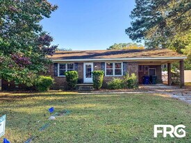 113 Belmont Dr in Greenville, NC - Building Photo