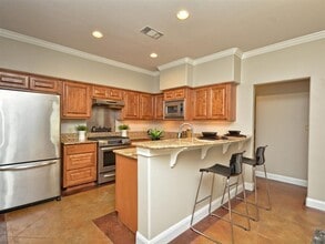 907 Ellingson Ln in Austin, TX - Building Photo - Building Photo