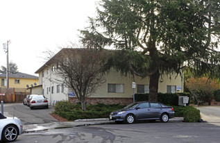 1809 Joan Way Apartments