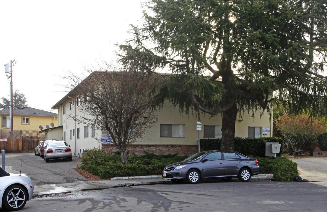 1809 Joan Way in Santa Clara, CA - Building Photo