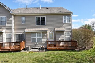 101 Boulder Ridge in Randolph, NJ - Building Photo - Building Photo