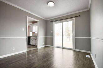 421 Sierra Ct in Clarksville, TN - Building Photo - Building Photo