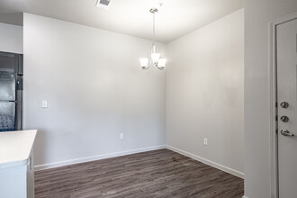 Silverleaf at Orange in Orange, TX - Building Photo - Interior Photo