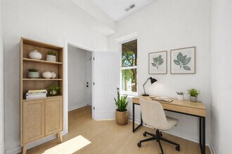 3037 W Lexington St in Chicago, IL - Building Photo - Building Photo