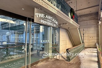 65 Weybosset St in Providence, RI - Foto de edificio - Building Photo