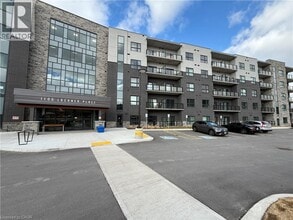 1100 Lackner Pl in Kitchener, ON - Building Photo - Building Photo