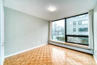 1545-1545 Oxford St in Halifax, NS - Building Photo - Building Photo