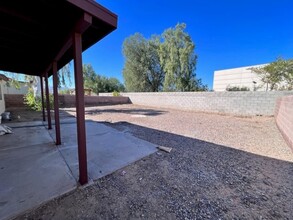 1621 Ash Ave in Bullhead City, AZ - Building Photo - Building Photo