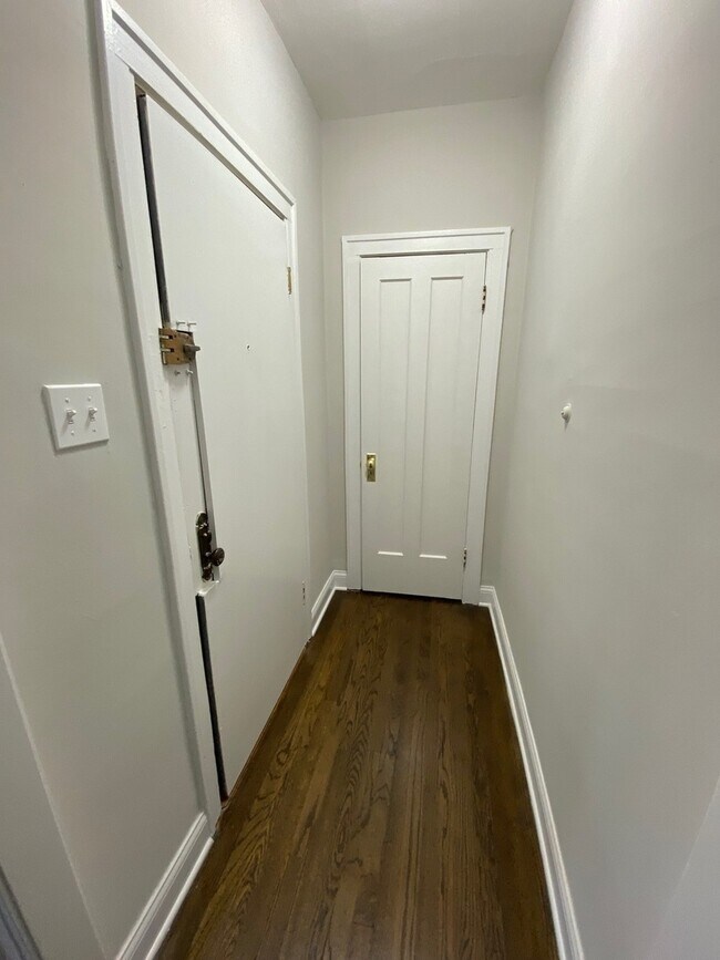 734 Reba Pl in Evanston, IL - Building Photo - Building Photo