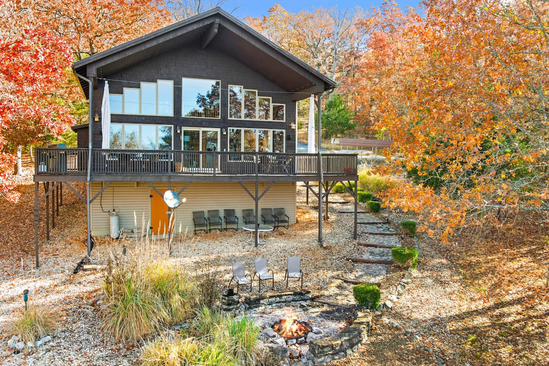 10019 Kindred Hollow Rd in Rogers, AR - Building Photo
