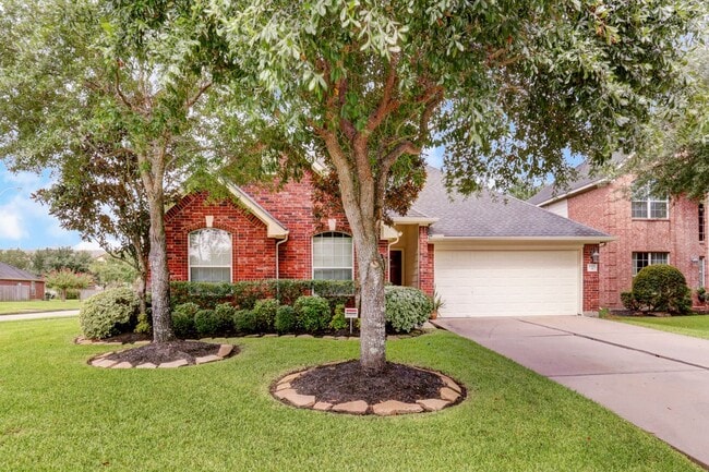 property at 4903 Lake Catherine Ct