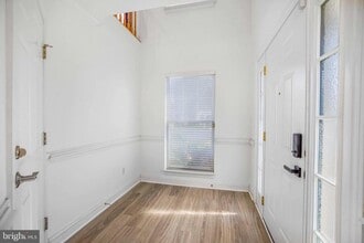 43782 Brookline Terrace in Ashburn, VA - Building Photo - Building Photo