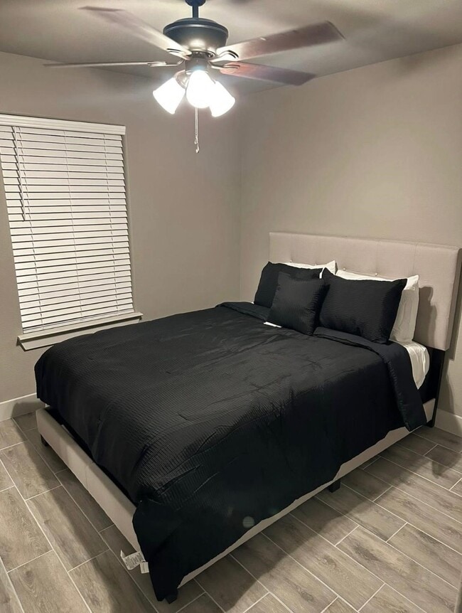 340 N 9th St in Beaumont, TX - Building Photo - Building Photo