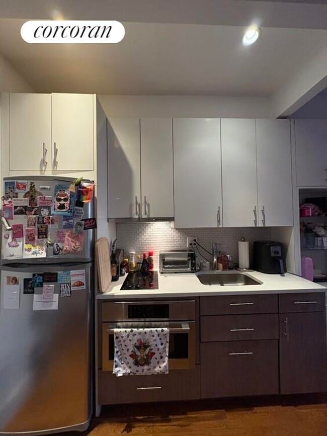 212 W 91st St in New York, NY - Building Photo - Building Photo